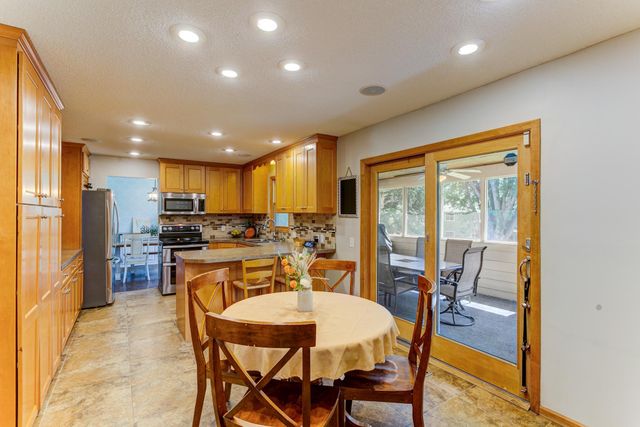 4880 149th Court, Apple Valley, MN 55124