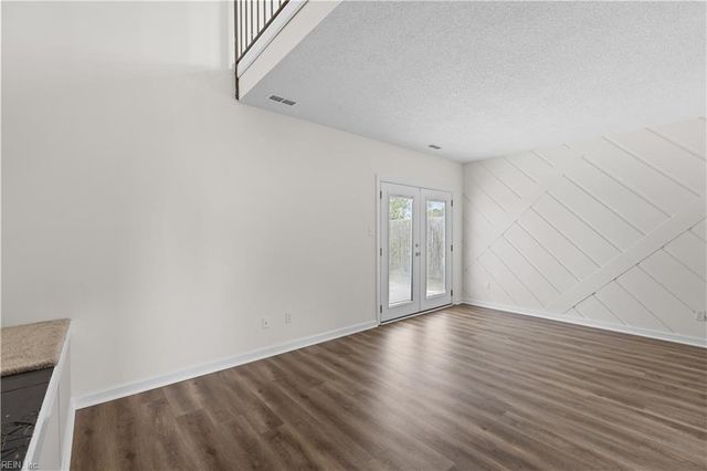 1248 Christian CT, Virginia Beach, VA 23464