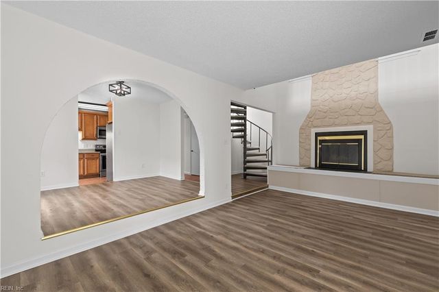 1248 Christian CT, Virginia Beach, VA 23464