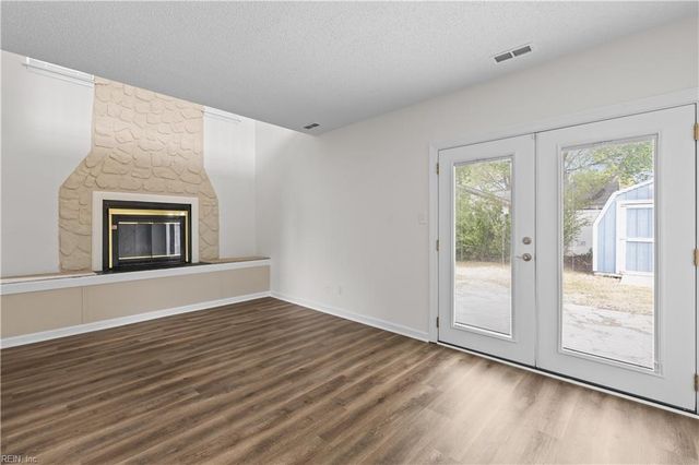 1248 Christian CT, Virginia Beach, VA 23464