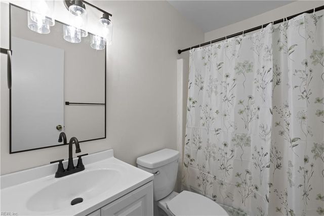 1248 Christian CT, Virginia Beach, VA 23464