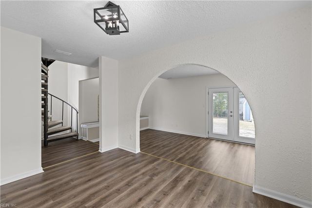 1248 Christian CT, Virginia Beach, VA 23464