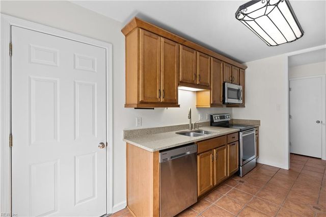 1248 Christian CT, Virginia Beach, VA 23464