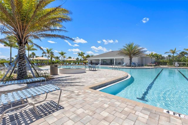 17911 SHADE TREE LOOP, Punta Gorda, FL 33982