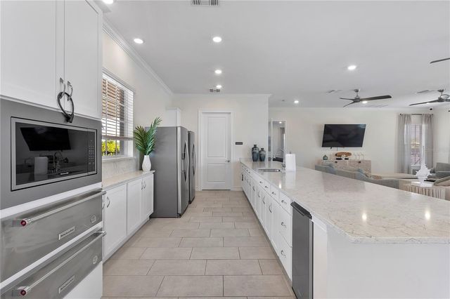 17911 SHADE TREE LOOP, Punta Gorda, FL 33982