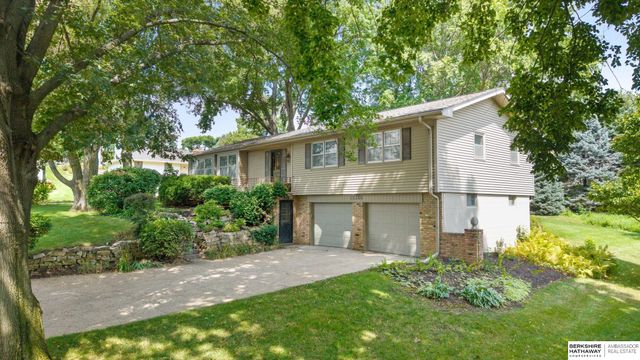 12356 Westover Road, Omaha, NE 68154