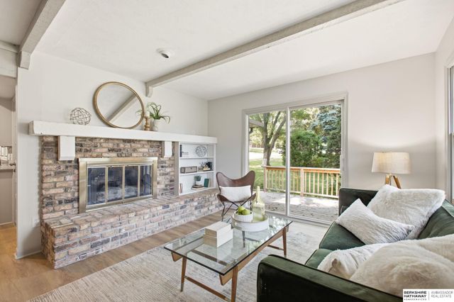 12356 Westover Road, Omaha, NE 68154