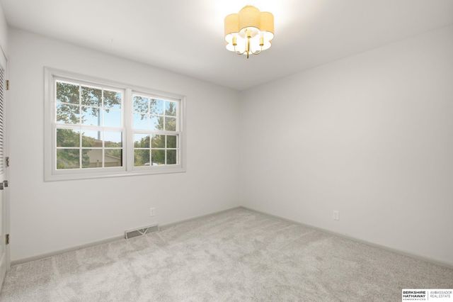 12356 Westover Road, Omaha, NE 68154