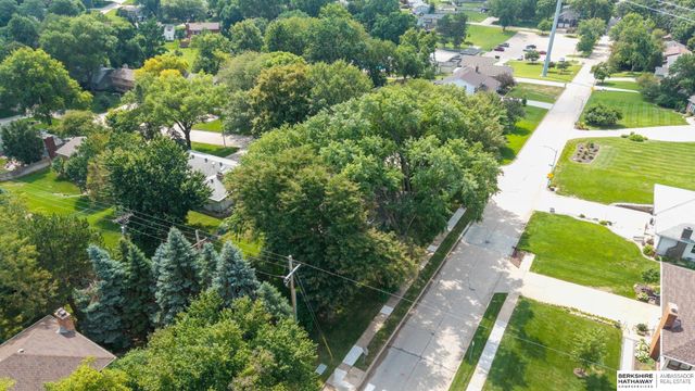 12356 Westover Road, Omaha, NE 68154
