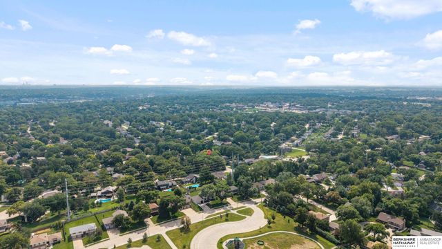 12356 Westover Road, Omaha, NE 68154