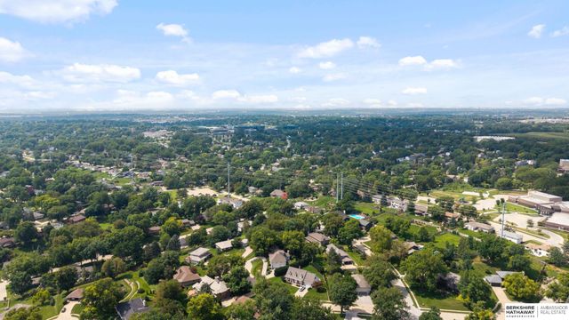 12356 Westover Road, Omaha, NE 68154