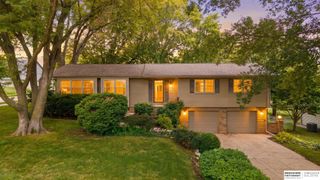 12356 Westover Road, Omaha, NE 68154