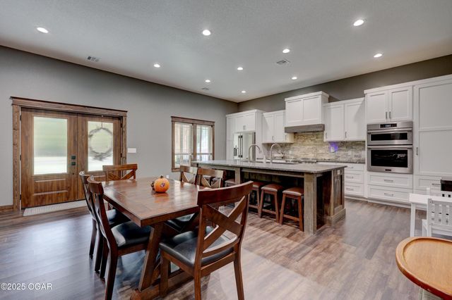 6675 Co Rd 80, Carthage, MO 64836