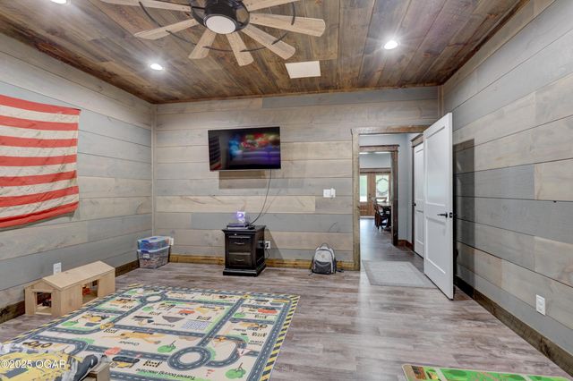 6675 Co Rd 80, Carthage, MO 64836