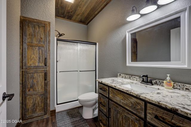 6675 Co Rd 80, Carthage, MO 64836