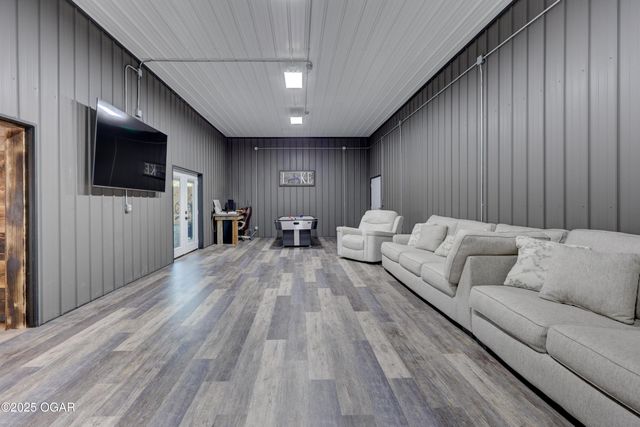 6675 Co Rd 80, Carthage, MO 64836