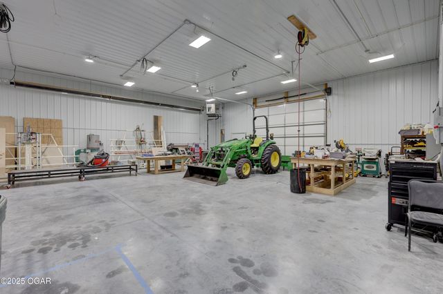 6675 Co Rd 80, Carthage, MO 64836