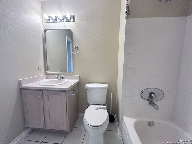 13823 Villa Camino, San Antonio, TX 78233