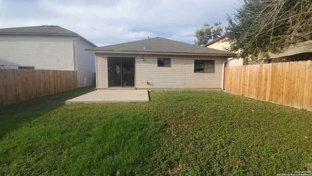 13823 Villa Camino, San Antonio, TX 78233