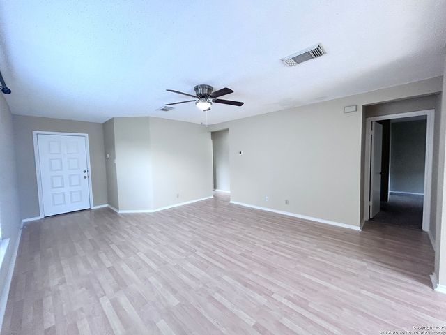 13823 Villa Camino, San Antonio, TX 78233