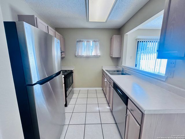 13823 Villa Camino, San Antonio, TX 78233