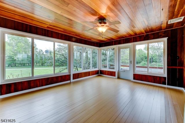 67 Kimble Ln, Sparta Twp., NJ 07871