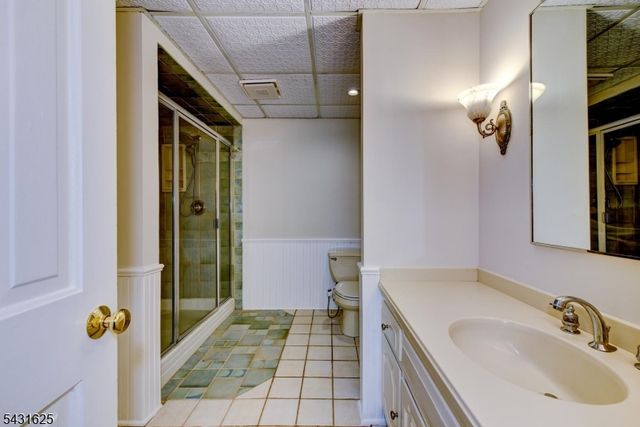 67 Kimble Ln, Sparta Twp., NJ 07871