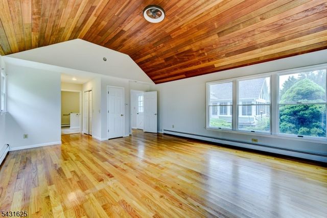 67 Kimble Ln, Sparta Twp., NJ 07871