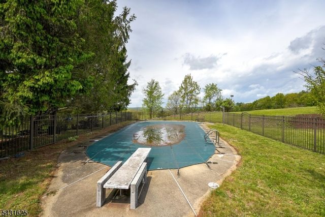67 Kimble Ln, Sparta Twp., NJ 07871