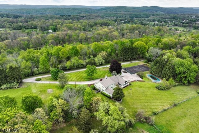 67 Kimble Ln, Sparta Twp., NJ 07871
