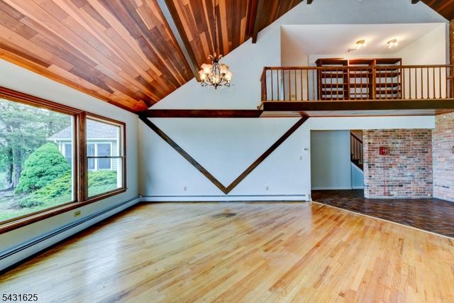 67 Kimble Ln, Sparta Twp., NJ 07871