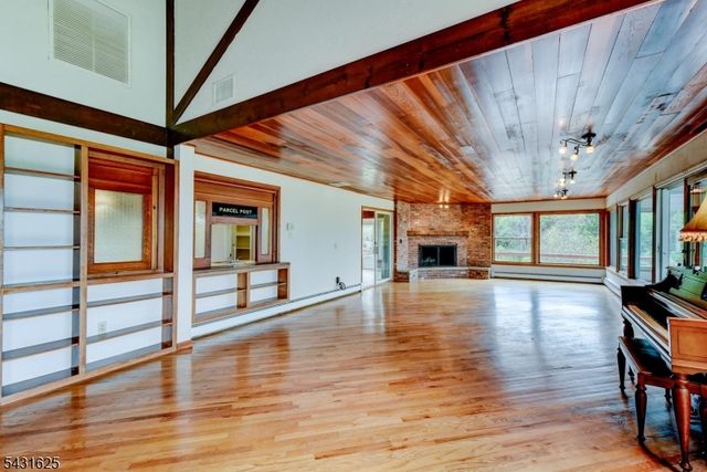 67 Kimble Ln, Sparta Twp., NJ 07871