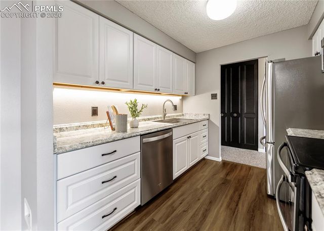 411 Lakewood Circle B529, Colorado Springs, CO 80910