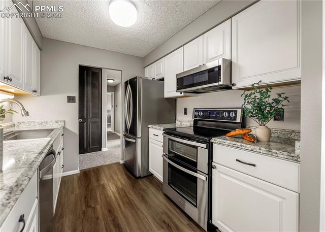 411 Lakewood Circle B529, Colorado Springs, CO 80910