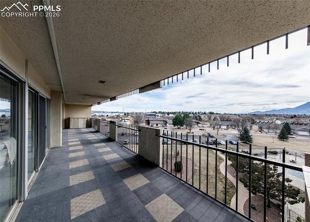 411 Lakewood Circle B529, Colorado Springs, CO 80910