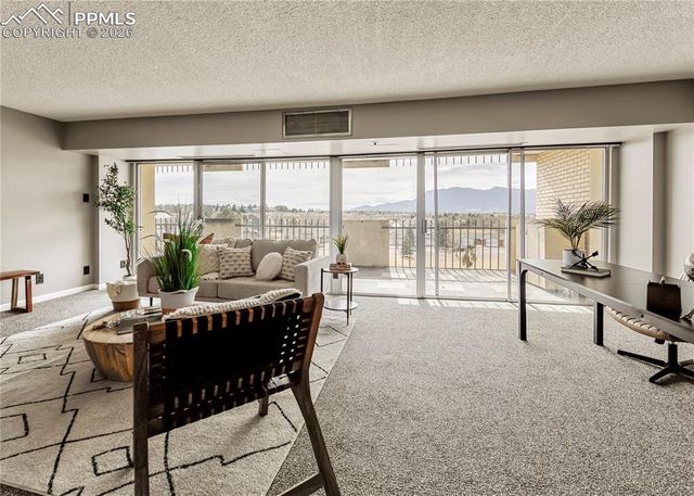 411 Lakewood Circle B529, Colorado Springs, CO 80910