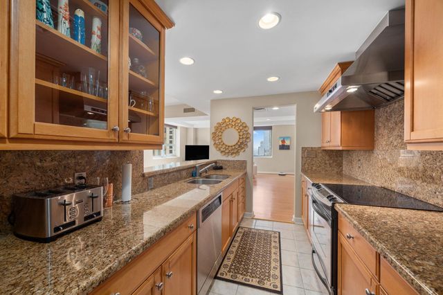 914 Main Street 1504, Houston, TX 77002