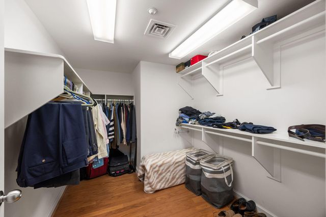 914 Main Street 1504, Houston, TX 77002