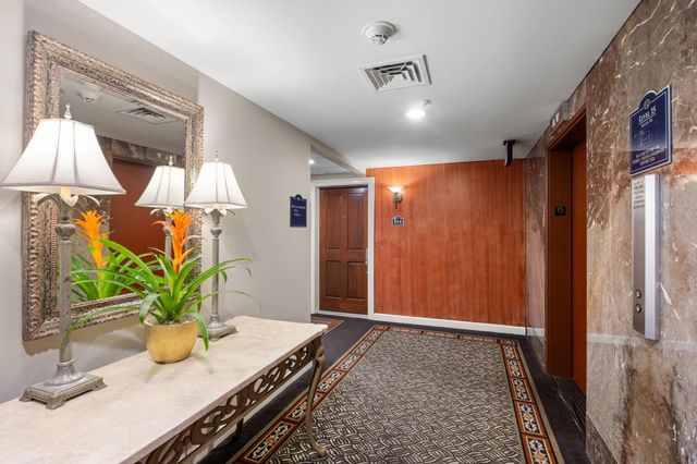 914 Main Street 1504, Houston, TX 77002