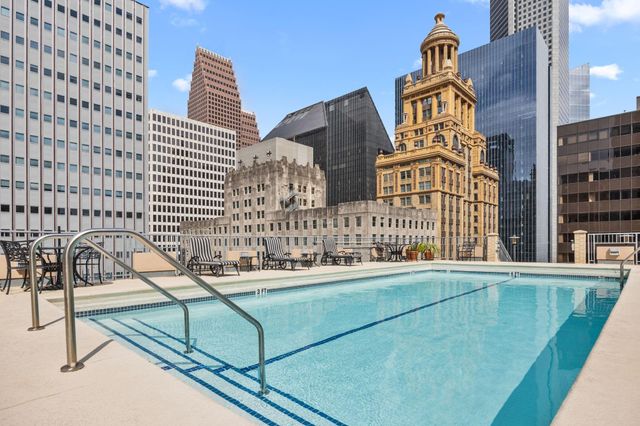 914 Main Street 1504, Houston, TX 77002