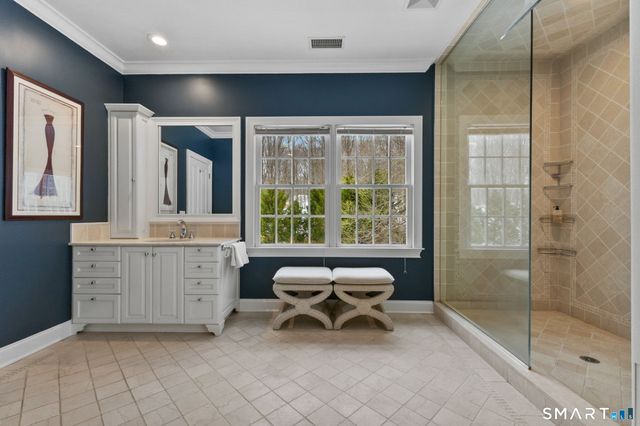 10 Pheasant Hill Road, Weston, CT 06883