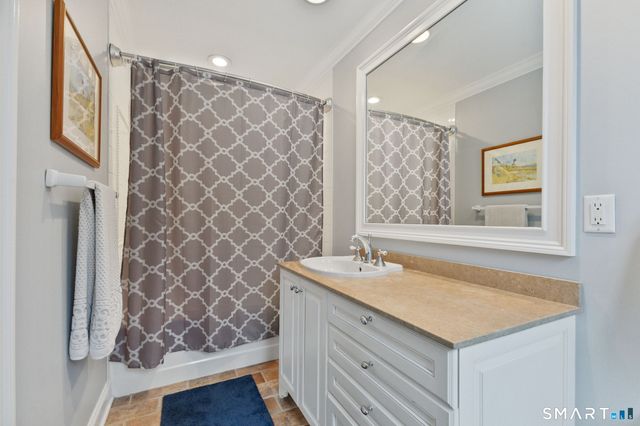 10 Pheasant Hill Road, Weston, CT 06883