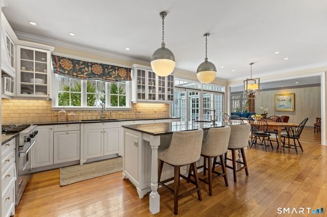 10 Pheasant Hill Road, Weston, CT 06883