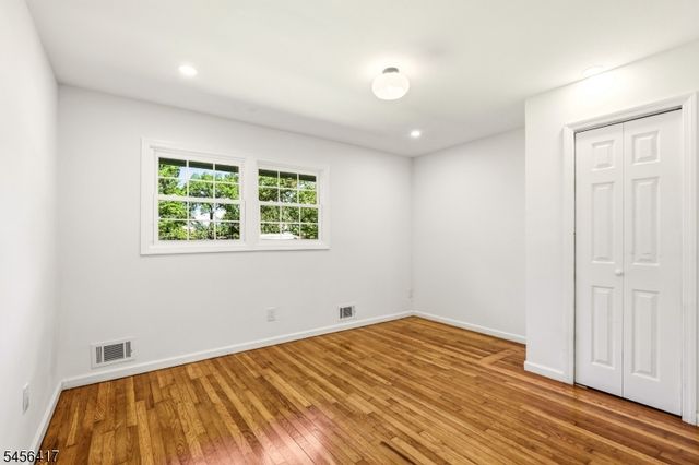 496 Seven Oaks Ct, City Of Orange Twp., NJ 07050