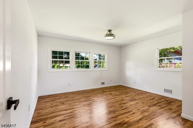 496 Seven Oaks Ct, City Of Orange Twp., NJ 07050