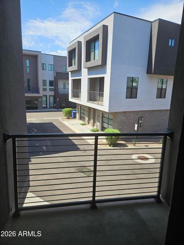 232 S ROOSEVELT Street, Tempe, AZ 85281