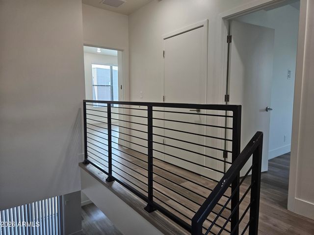 232 S ROOSEVELT Street, Tempe, AZ 85281