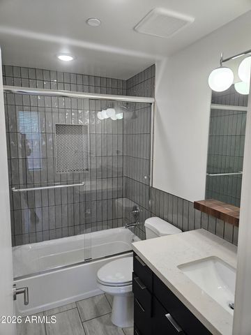 232 S ROOSEVELT Street, Tempe, AZ 85281