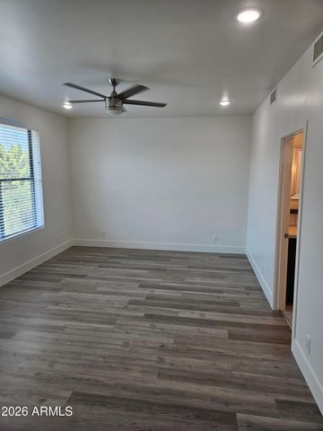 232 S ROOSEVELT Street, Tempe, AZ 85281
