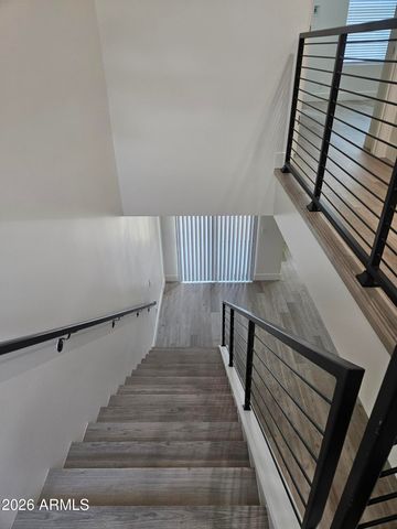 232 S ROOSEVELT Street, Tempe, AZ 85281